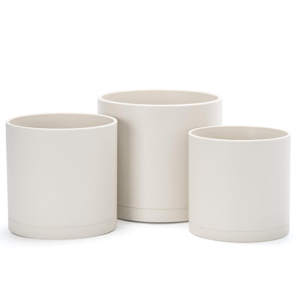 D'vine Dev 6-inch planter with drainage hole for indoor plants.