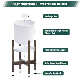 D'vine Dev thick-walled plastic pot offers durability and light weight.