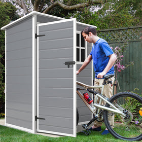 DWVO shed floor detail in gray, keeps items dry and protected.