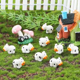 DWWPOO cow figures brighten garden and terrarium displays with playful detail