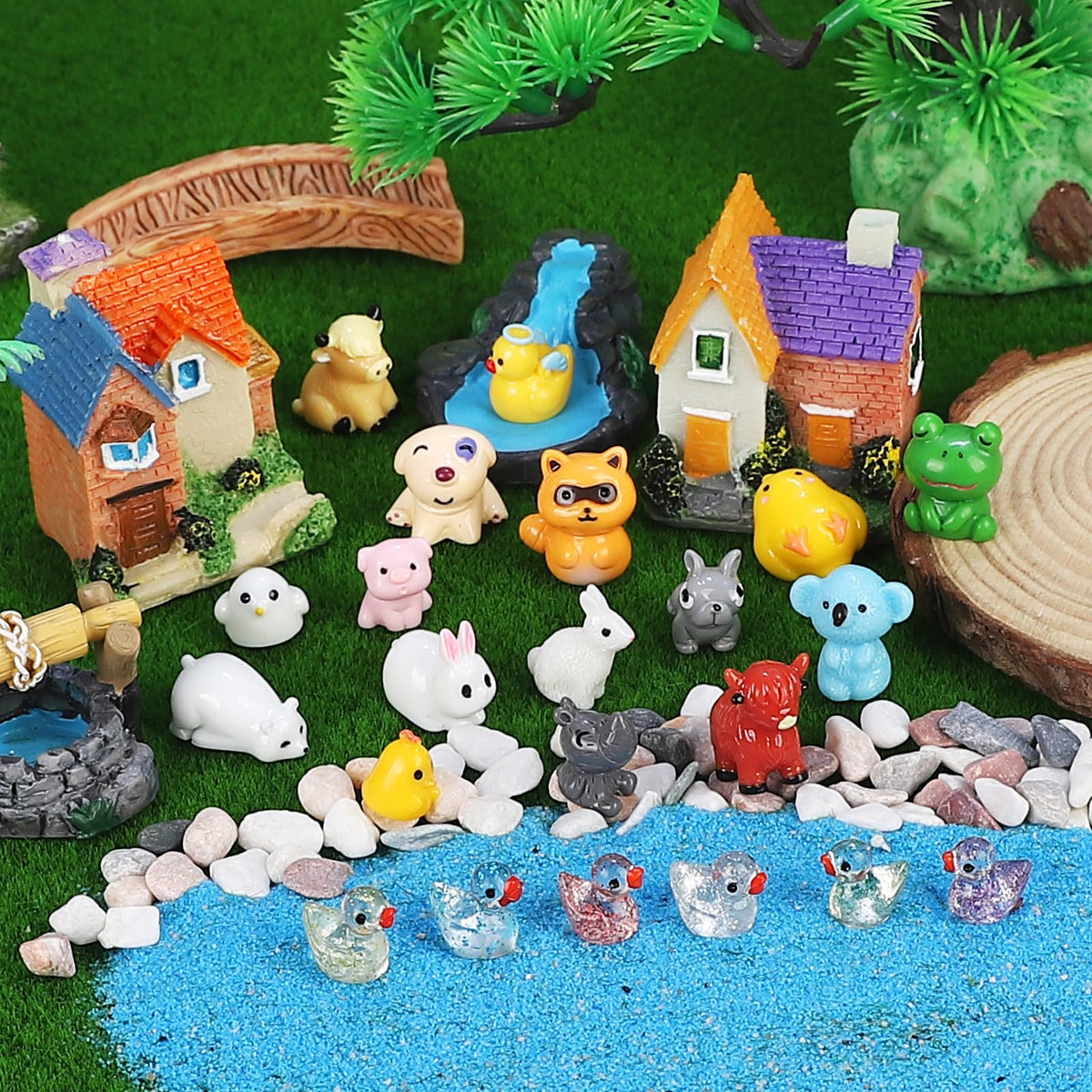 DWWPOO dog-figurine brings playful charm to aquariums and shelves