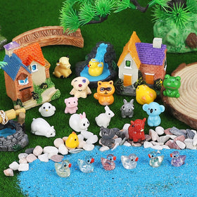 DWWPOO dog-figurine brings playful charm to aquariums and shelves