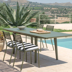 DYTXIII cushions with ties help anchor on chairs securely