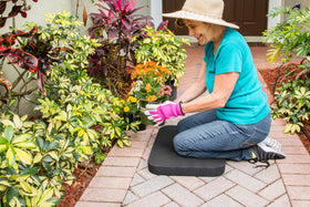 Earth Edge kneeling pad resists oil and grease for workshop tasks.