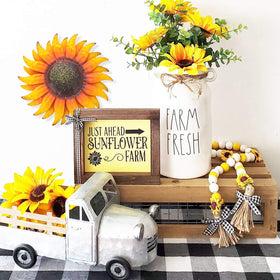 EASICUTI hanging sunflower metal sculpture brightens entryways and hallways.