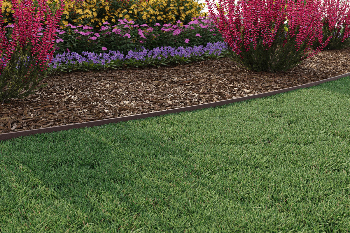 Outdoor landscape border defined by EasyFlex edging