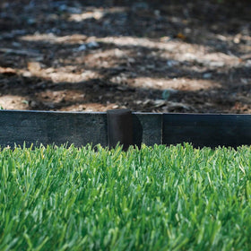 EasyFlex recycled plastic edging supports flexible, durable landscape borders.