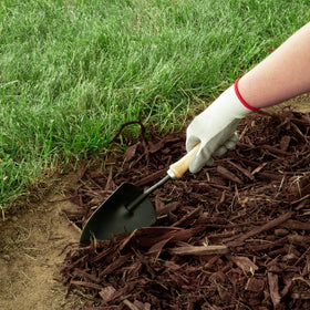 EasyFlex spiral anchoring spikes secure edging for a durable border.