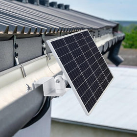 EATHEATY universal 1/4-20 mount fits Arlo and Reolink panels.