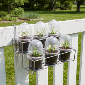 EBaokuup drainage holes keep moisture balanced to prevent overwatering.