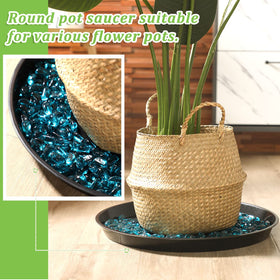 Eccliy black saucer suitable for both indoor and outdoor spaces.