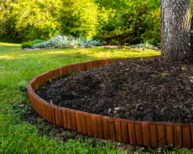 Eco-Green Wood border design closeup highlights flexible, creative edging options.