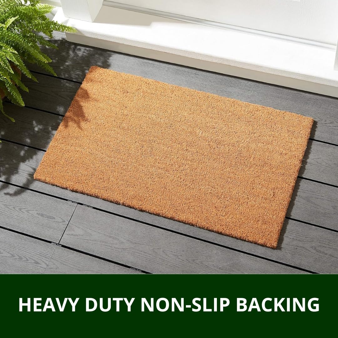 Ecomills Coco Coir Doormat actively scrapes dirt from shoes