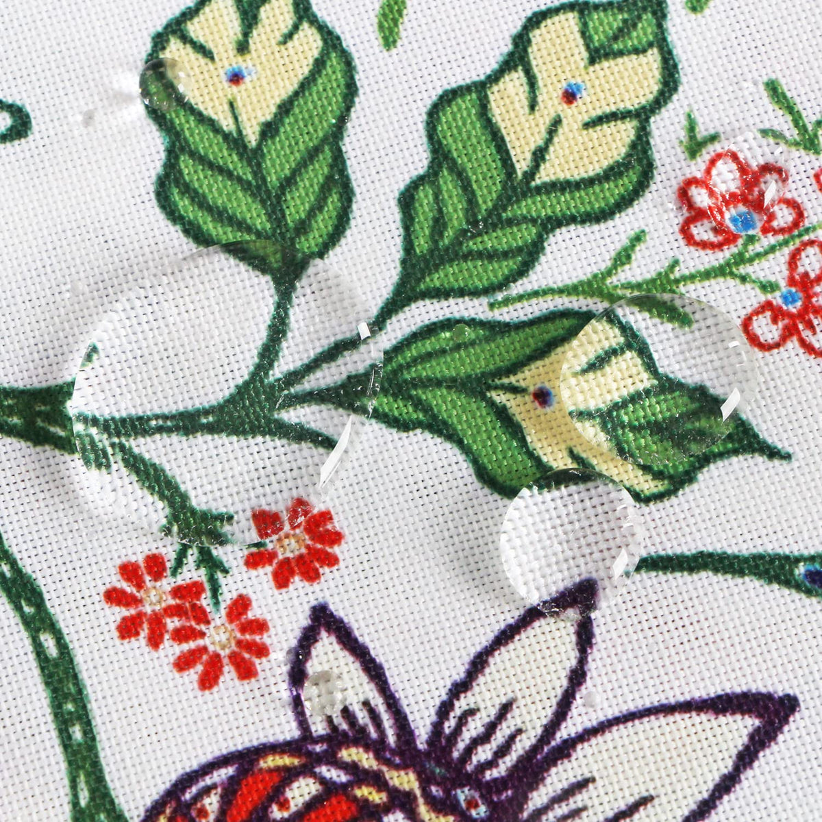EHouseHome easy-care polyester tablecloth cleans quickly after meals.
