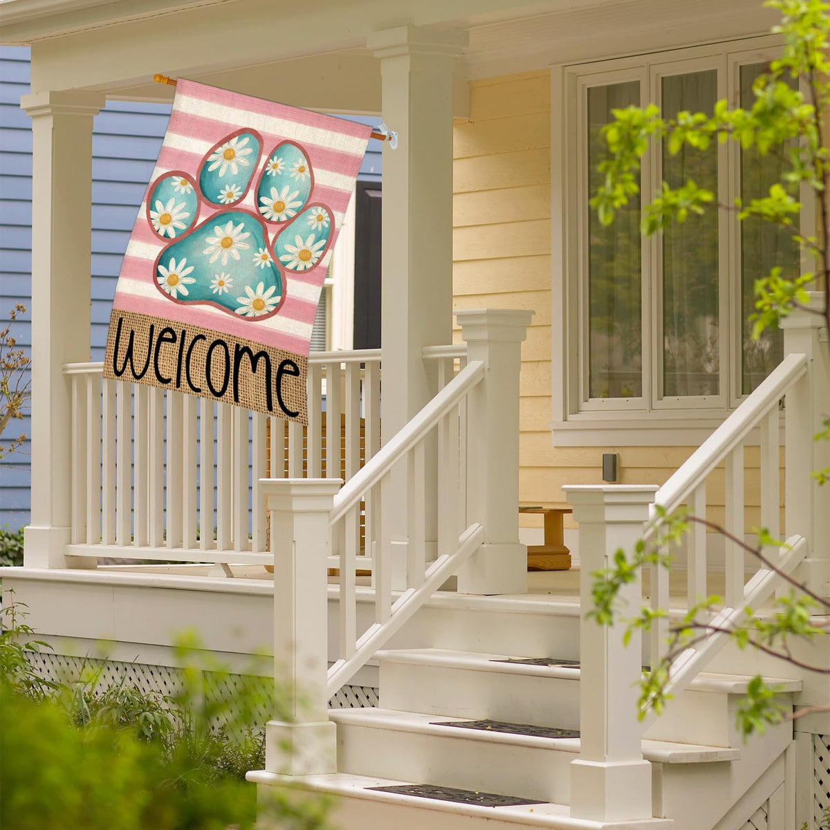 EKOREST 28x40 inch flag perfect for large outdoor displays.