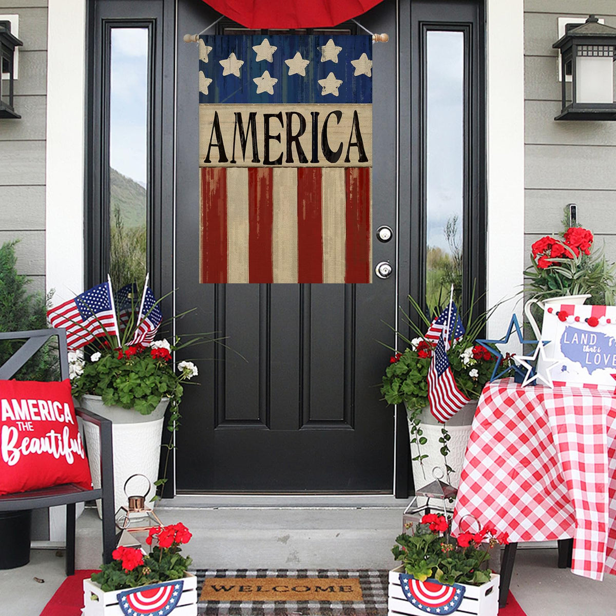 EKOREST durable burlap flag resists fading in bright sun.