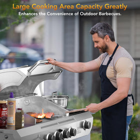 Electactic G41 Pro grill on wheels offers easy relocation for gatherings.