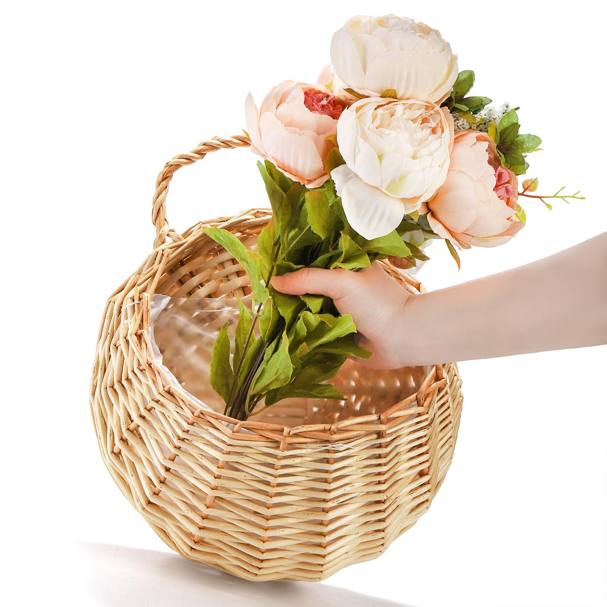 Elsjoy indoor-outdoor wall basket fits versatile spaces.
