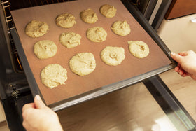 EMAANIA universal-fit bottom liner for gas or electric ovens.