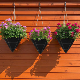 Emsiok indoor-outdoor liner decor for patios and balconies