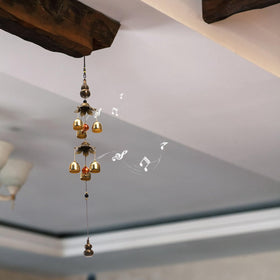 Eorbow copper wind chime showcases vintage craftsmanship for durability