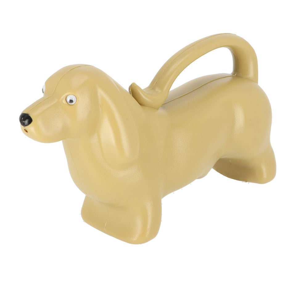 Esschert Design dachshund watering can overview for easy watering