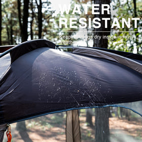 EVER ADVANCED 360-degree mesh walls promote cooling airflow and outdoor visibility.