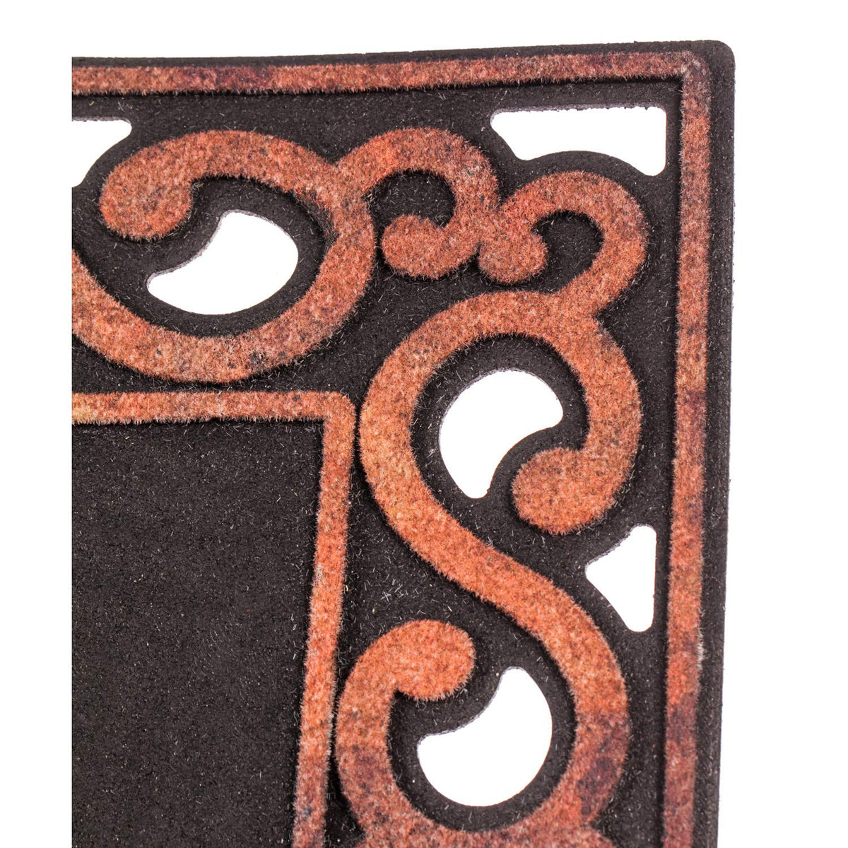 Evergreen Flag Sassafras tray is suitable for indoor and outdoor use, showing versatility.
