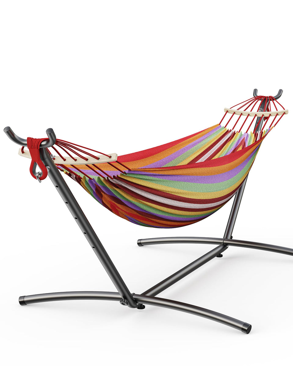 EveryFun double hammock with steel stand ready for quick, tool-free setup