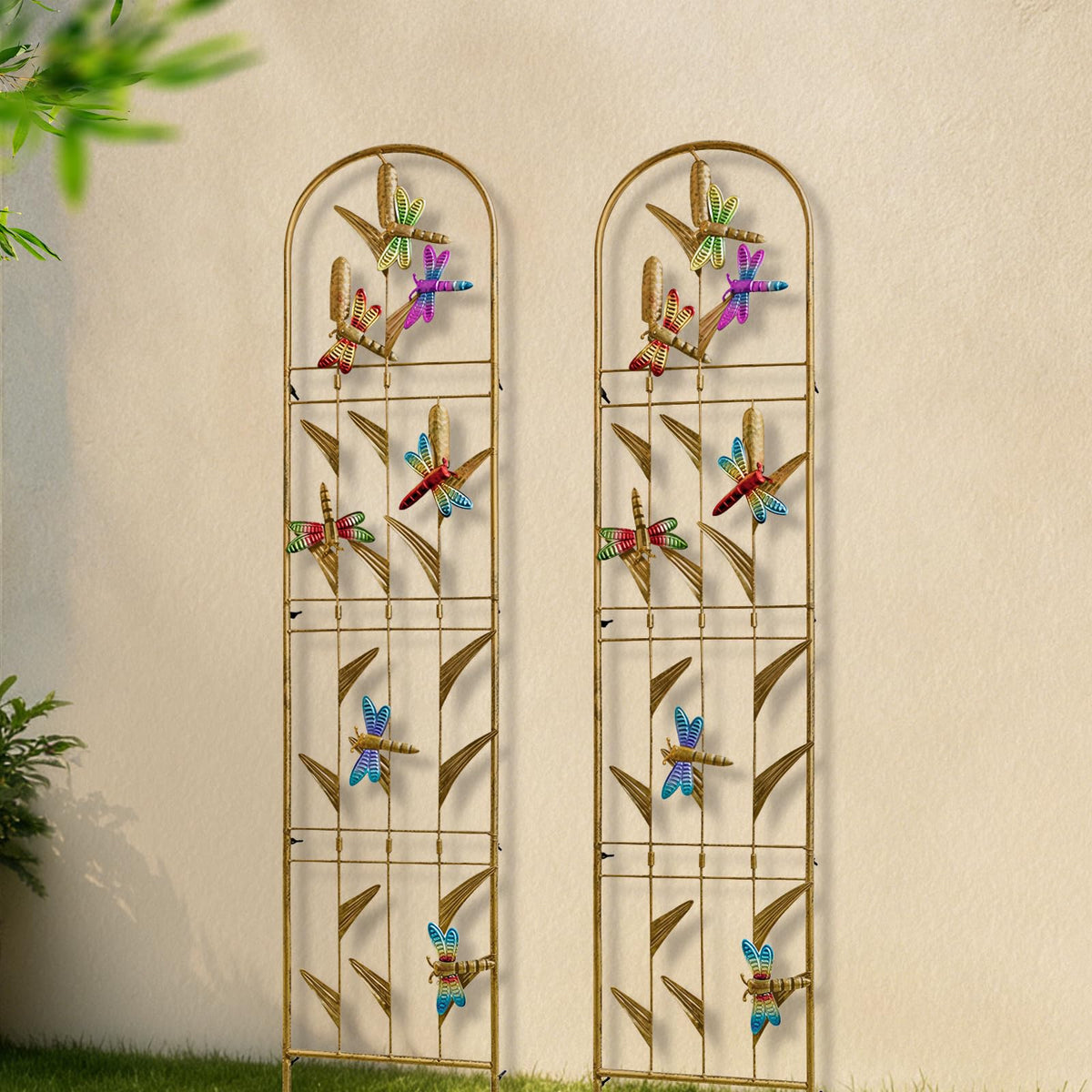EZ4ENCE outdoor decor arch guides plants along walkways with elegance.