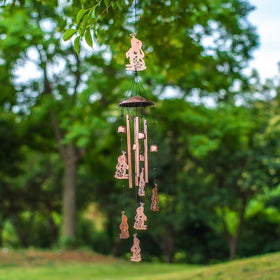 EZTZEN Bunny wind chime with vintage flair enhances decor.