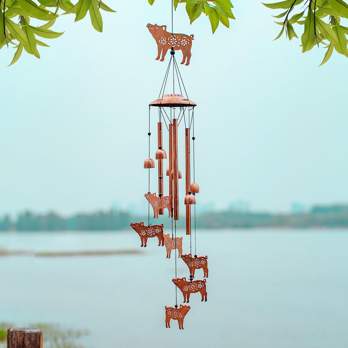 EZTZEN pig wind chimes weather-resistant metal design withstands the elements