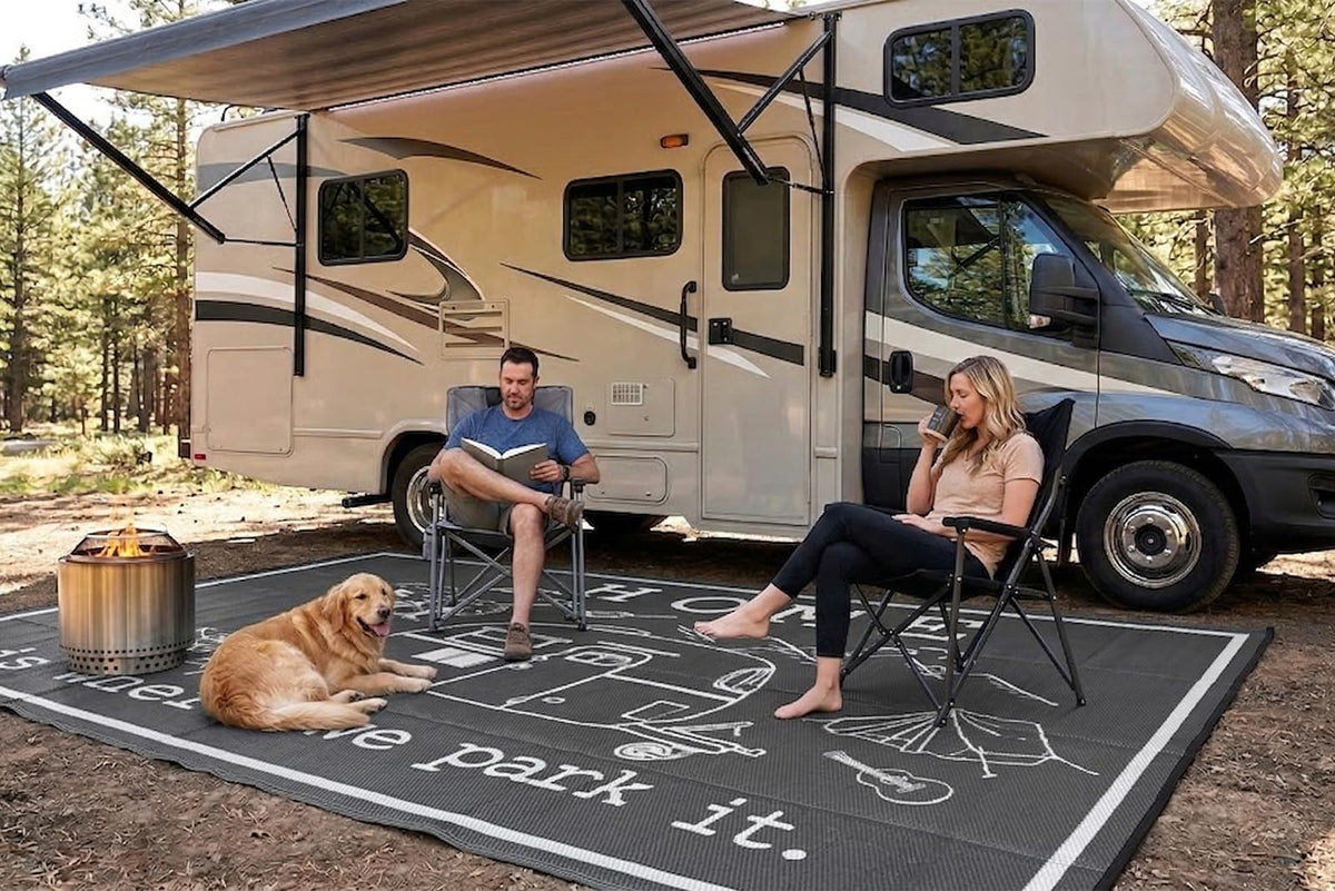 FACOYANS easy-clean rug after a camping trip, simple wipe down or rinse.