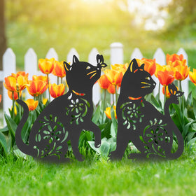 FACULX cat stake butterfly accent adds seasonal color