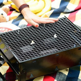 Faddare camping grid supports grilling outdoors with convenience and flavor