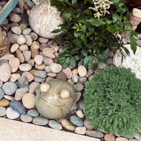 FAHAXIKI outdoor walkway stones create clean edging and pathways.