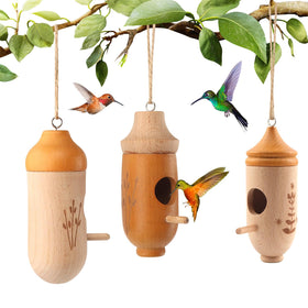 FaHuoJiuKa hummingbird house with natural beech finish for outdoor decor and bird attraction.
