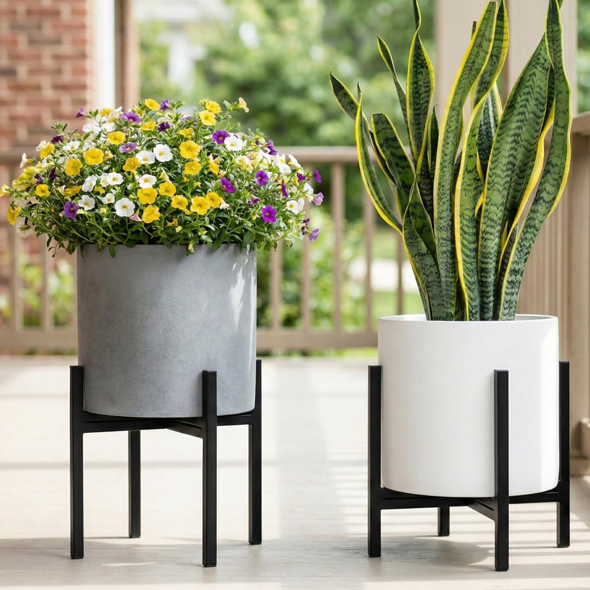 FaithLand metal planter holder keeps plants stable on floors.
