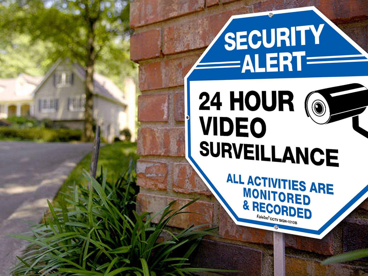 Faittoo outdoor sign weather-resistant for long-lasting use.