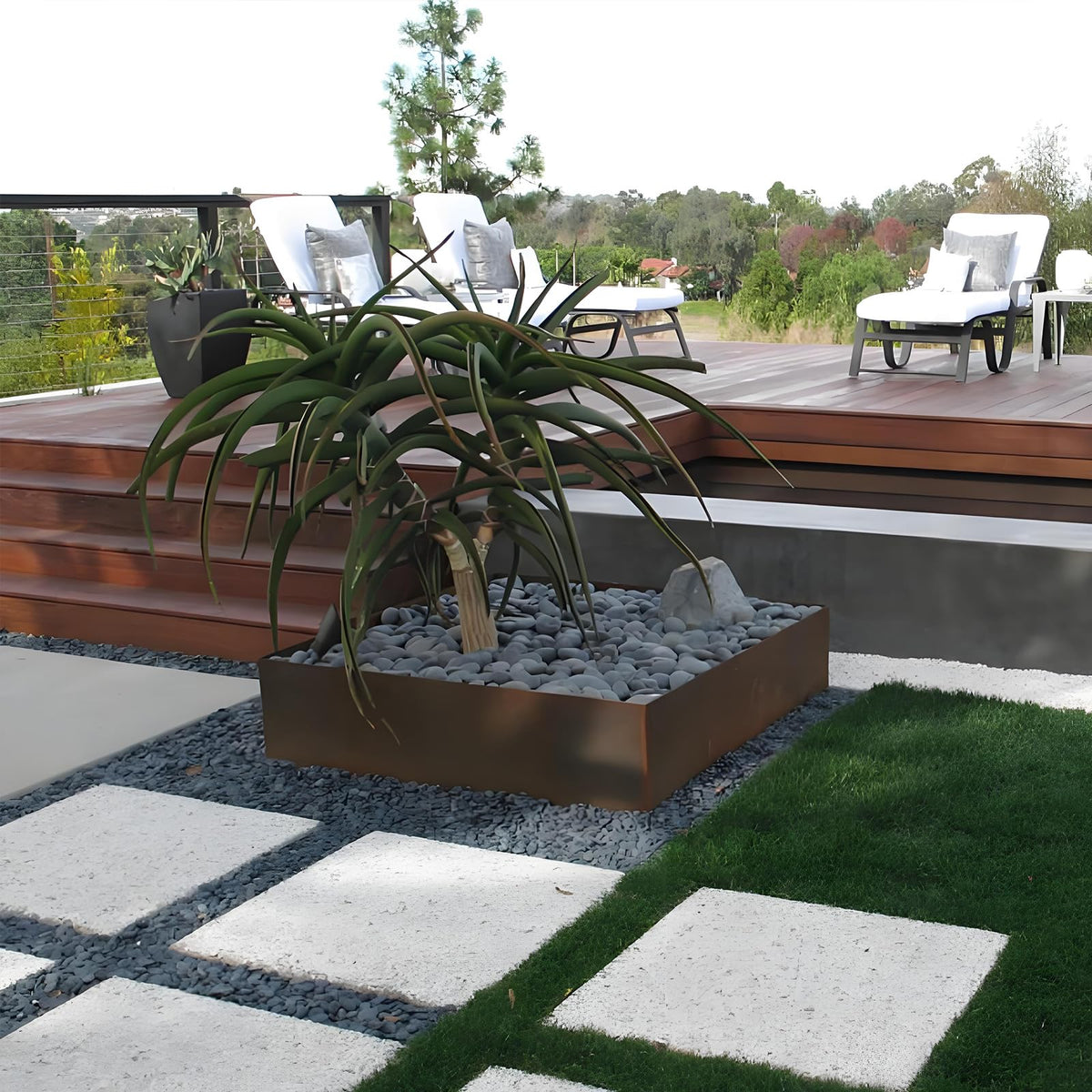 FANTIAN fire pit perimeter stones create a natural boundary.