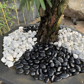 FANTIAN natural stones for DIY projects and water features add visual interest