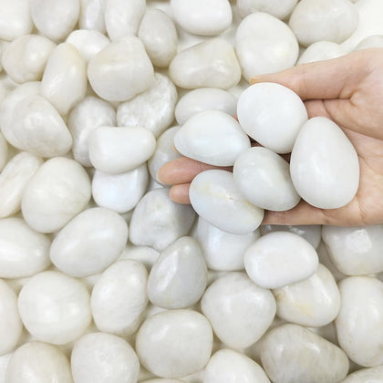 FANTIAN white river rocks 1-2 inch for decorative indoor displays.