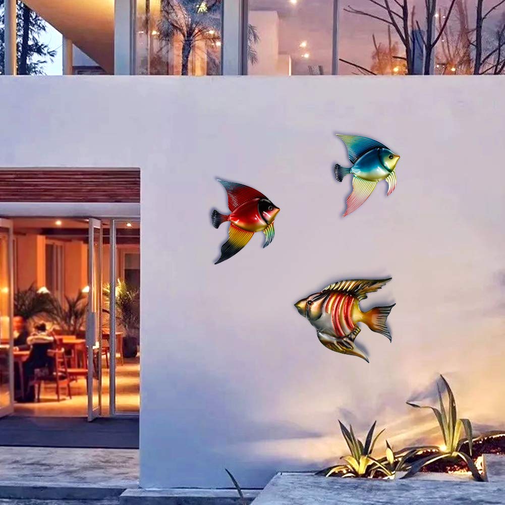 FANWNKI metal fish wall art outdoor hanging for garden or patio.