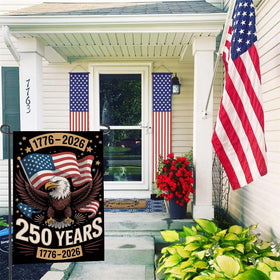 Fapulee God Bless America banner closeup highlights patriotic imagery.