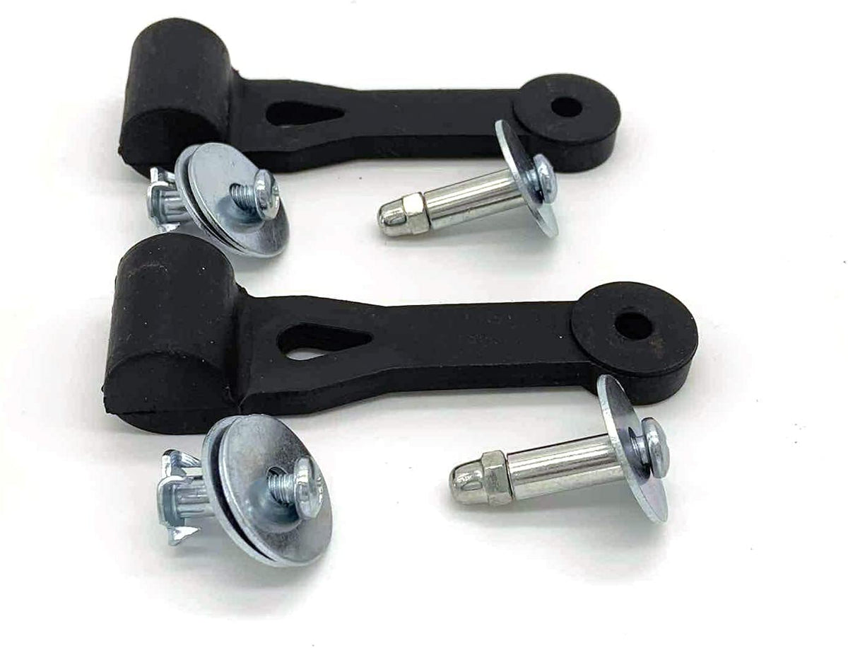 Fascinatte bagger latch assembly on a tractor for secure operation.
