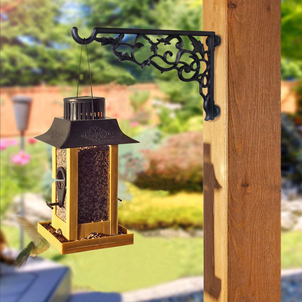 Fashion&cool 13-inch offset keeps pots safely away from the wall.