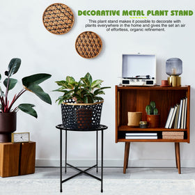 Capable of accommodating large pots, vases, or planters up to 100 pounds.