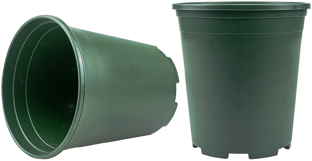 Durable Fasmov nursery pots with a stackable design for easy storage.