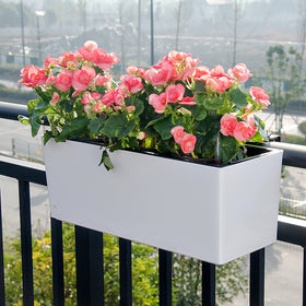 Fasmov rectangular planter complements decor with durable, non-toxic material.