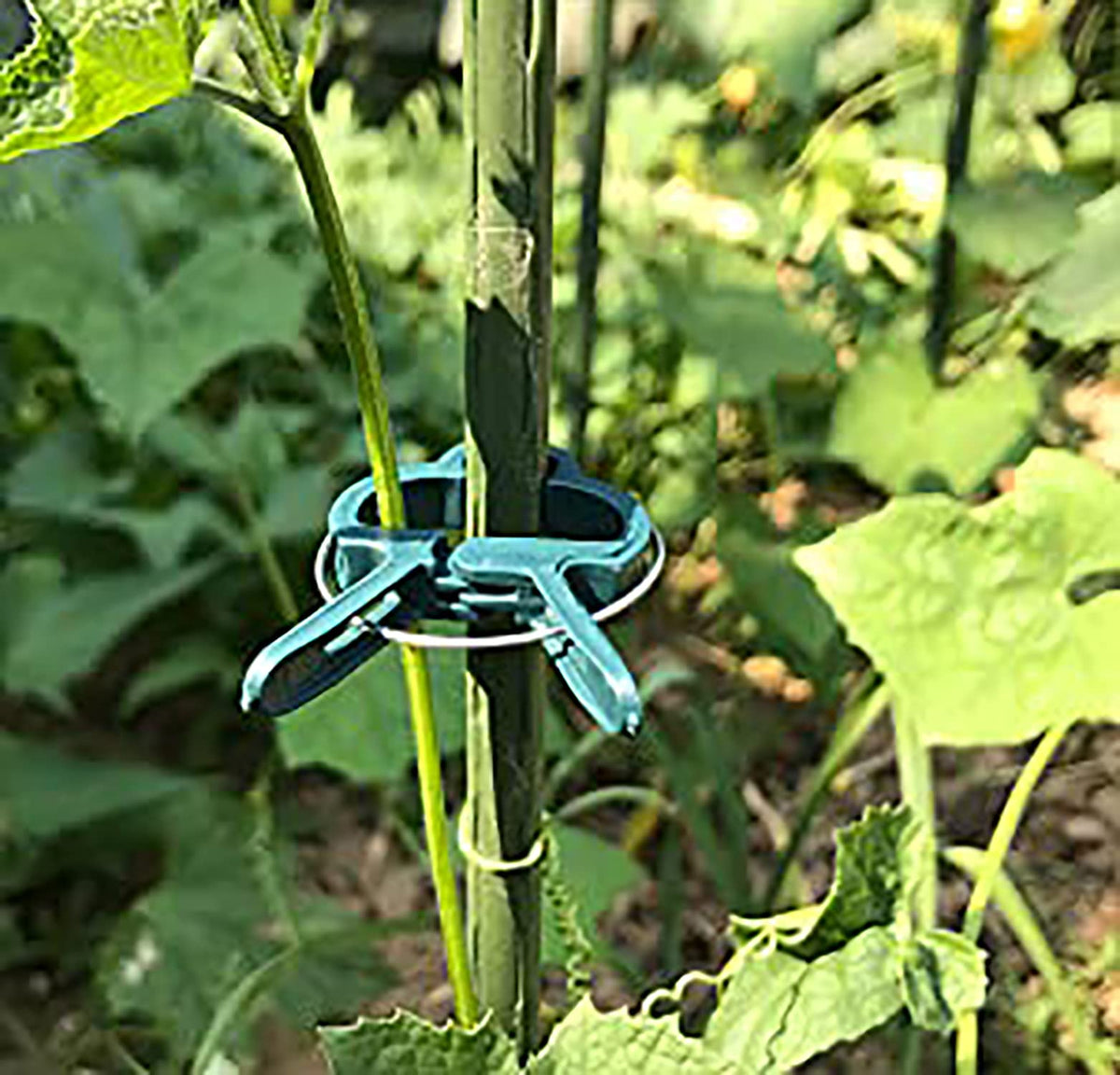 Fasmov waterproof durable clip designed for outdoor use.